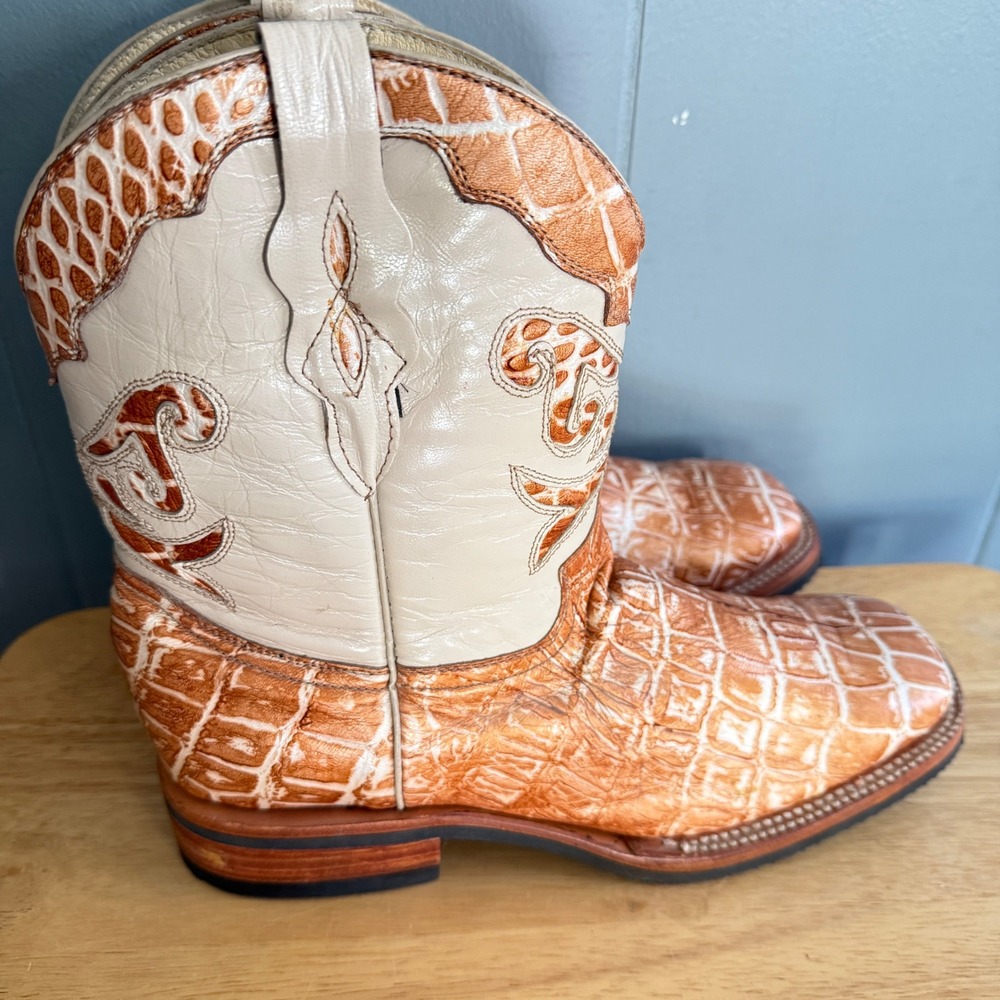 Ferrini Womens Caiman Croc Print Square Toe Western Cowboy Boots Cognac Ivory 10